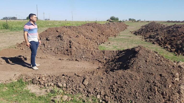 La Comuna avanza en la obra de la nueva cancha de fútbol de Unión