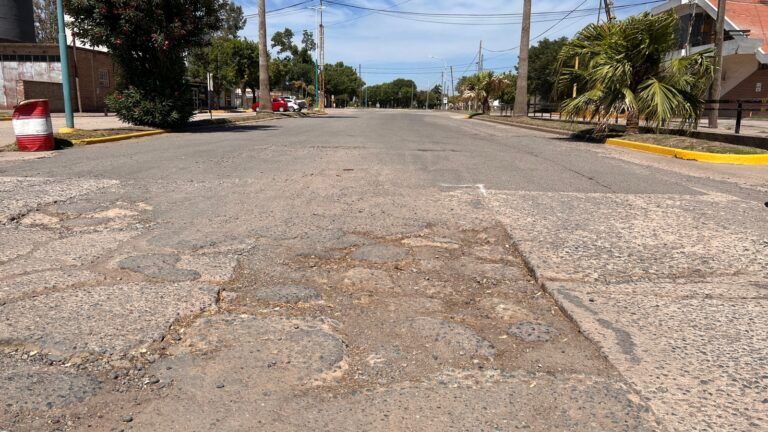 LOS CARDOS – Plan de reparación integral de las calles de la localidad
