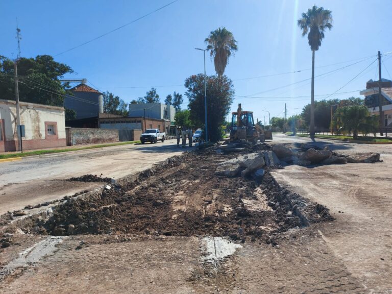 Comenzaron las obras de reparación de la infraestructura vial