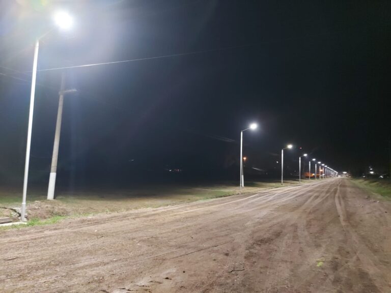 Se iluminó la totalidad de la calle Tomás Depetris
