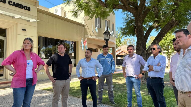 Alan Tramannoni recibió la visita del Ministerio de desarrollo productivo para seguir de cerca la obra de pre ensamblado