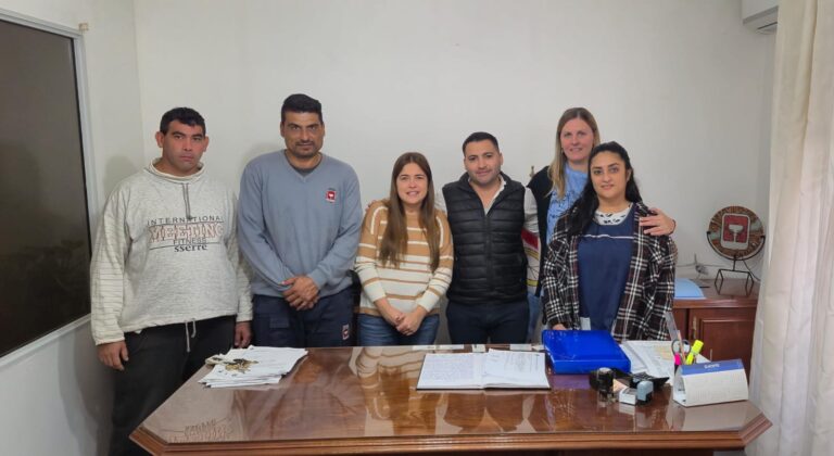 La comuna completó aportes del FAE para las entidades educativas