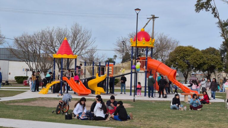 Los Cardos celebró el Día de las Infancias en el flamante Parque Norte