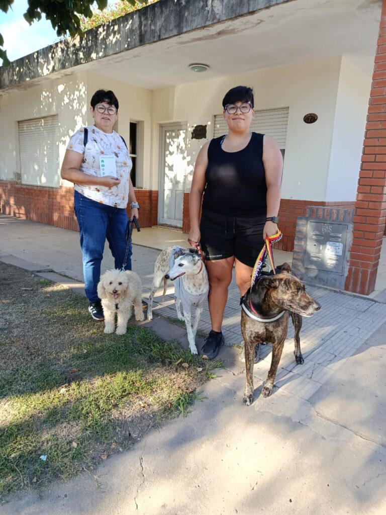Histórica jornada de salud animal en Los Cardos