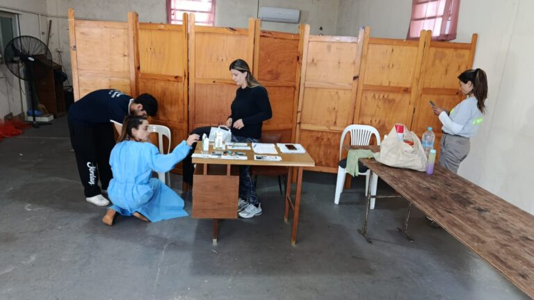 Los Cardos realizó una nueva jornada de castraciones y vacunación animal